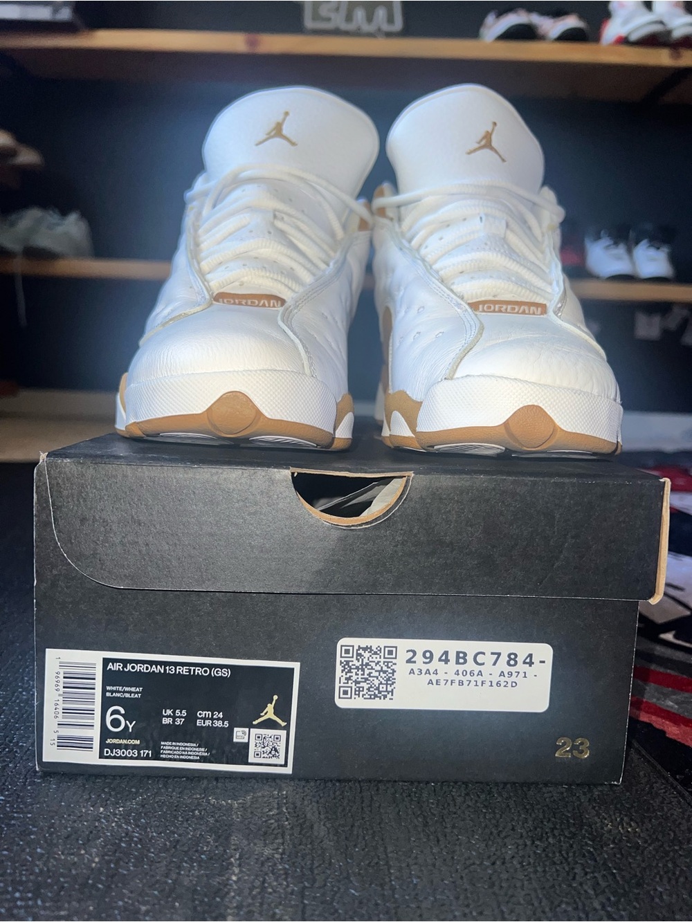 Jordan 13 Retro Wheat Size 6Y